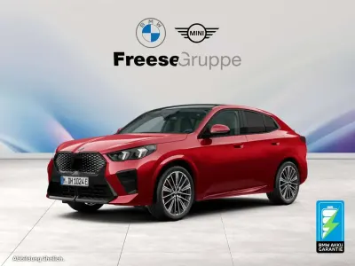 Neu BMW iX2 Luxury Line 230 kW (313 PS) 2026 Rot SUV