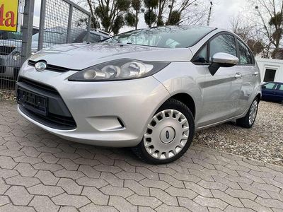 Gebraucht Ford Fiesta Trend 82 PS (60 kW) 2009 Polarsilber metallic Kleinwagen