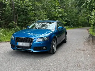 Gebraucht Audi A4 190 PS (139 kW) 2011 Blau Kombi