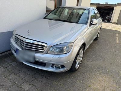Mercedes C200