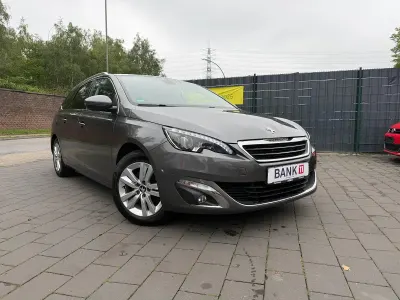 Gebraucht Peugeot 308 Allure 150 PS (110 kW) 2017 Grau Kombi