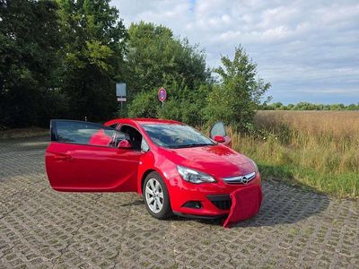 Opel Astra GTC
