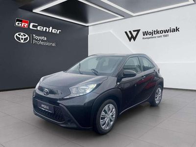 Gebraucht Toyota Aygo X X-play 72 PS (52 kW) 2022 Schwarz SUV