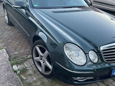 Mercedes E320