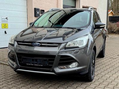 Gebraucht Ford Kuga Titanium 179 PS (131 kW) 2015 Magnetic SUV