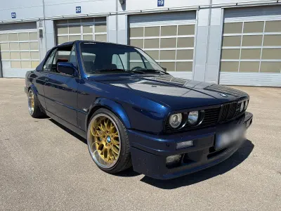 Gebraucht BMW 318 Cabriolet 127 PS (93 kW) 1993 Blau Cabrio