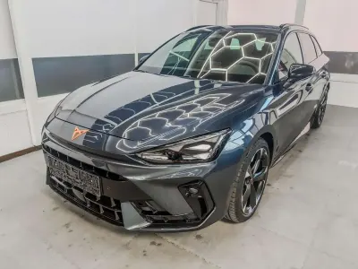 Neu Cupra Leon 150 PS (110 kW) 2026 Magnet grau s7s7 Kombi