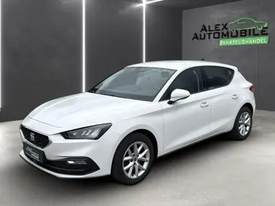 Gebraucht Seat Leon Style 110 PS (80 kW) 2020 White candy Limousine