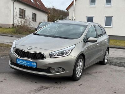 Gebraucht Kia Ceed 134 PS (98 kW) 2013 Grau Kleinwagen