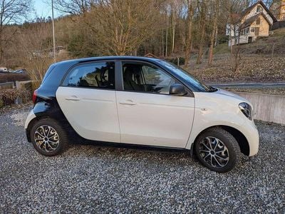 Gebraucht Smart ForFour Electric Drive 60 kW (82 PS) 2019 Weiß Kleinwagen