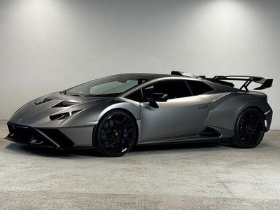 Gebraucht Lamborghini Huracán 640 PS (470 kW) 2022 Grau Coupé