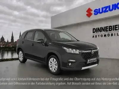 Gebraucht Suzuki SX4 S-Cross Comfort 129 PS (94 kW) 2022 Schwarz (metallic) SUV