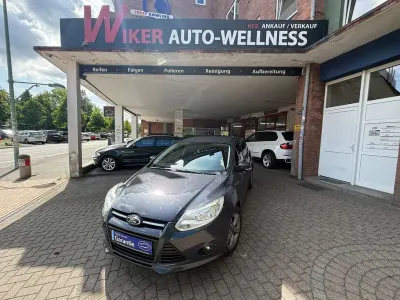 Gebraucht Ford Focus SYNC Edition 101 PS (74 kW) 2013 Grau Limousine