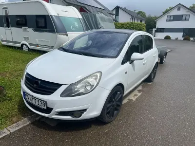 Usado Opel Corsa Color Edition 80 HP (58 kW) 2009 Branco Citadino