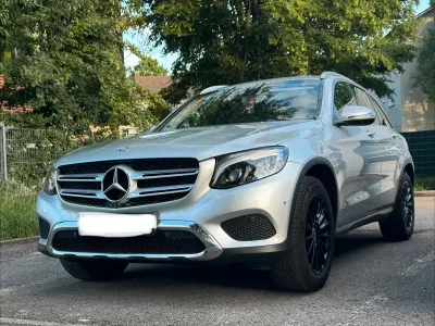 Gebraucht Mercedes GLC250 204 PS (150 kW) 2016 Silber SUV