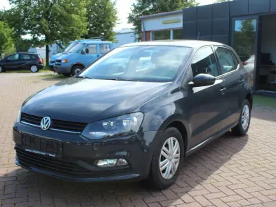 Gebraucht VW Polo Trendline 60 PS (44 kW) 2017 Grau Kleinwagen