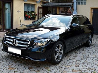 Mercedes E200