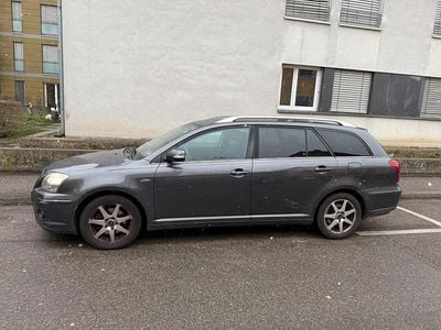Gebraucht Toyota Avensis 116 PS (85 kW) 2006 Grau Kombi