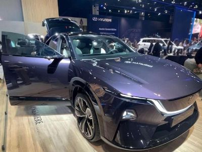 Nuova Mazda CX-6e Takumi-Line 189 kW (258 CV) 2026 Viola SUV