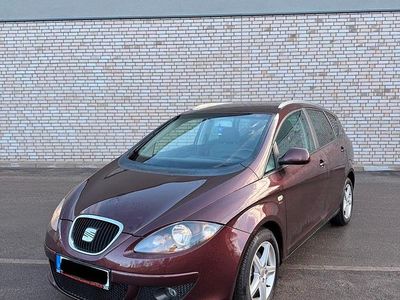 Gebraucht Seat Altea XL 140 PS (102 kW) 2007 Braun Van / Kleinbus