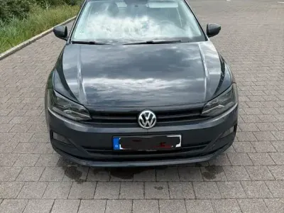 Gebraucht VW Polo IQ Drive 80 PS (58 kW) 2019 Grau Kleinwagen