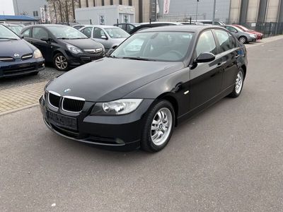 gebraucht BMW 320 Baureihe 3 Lim. 320i*2.Hand*