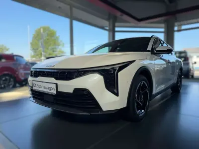 Nowe Kia K4 Spirit 150 KM (110 kW) 2026 Biały Kombi