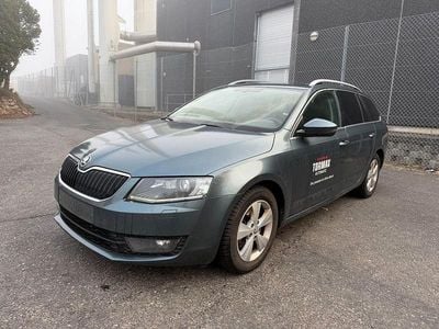 Gebraucht Skoda Octavia Business Line 150 PS (110 kW) 2016 Kleinwagen
