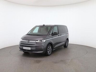 Grau Gebraucht 2024 VW Multivan Style Van | 64.990 € (Etwas zu teuer)