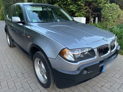 gebraucht BMW X3 2.0i -Top Zustand