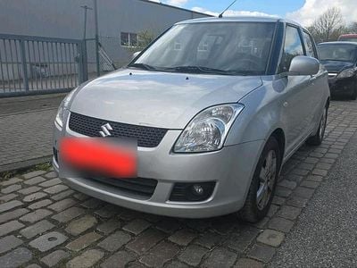 Gebraucht Suzuki Swift 93 PS (68 kW) 2011 Grau Kleinwagen
