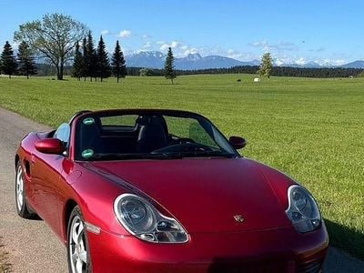 Second-hand Porsche Boxster 228 CP (167 kW) 2001 Roșu Cabrio