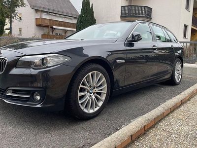Second-hand BMW 525 Comfort Edition 218 CP (160 kW) 2014 Gri Break