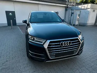 Gebraucht Audi Q7 Comfort 272 PS (200 kW) 2016 Schwarz SUV