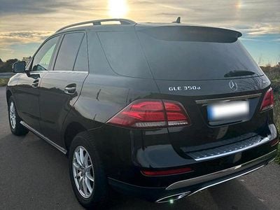 Gebraucht Mercedes GLE350 258 PS (189 kW) 2016 Schwarz SUV
