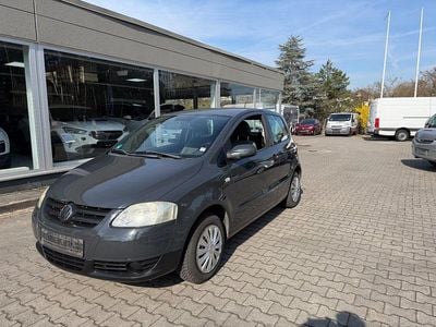 Gebraucht VW Fox 55 PS (40 kW) 2009 Schwarz Kleinwagen