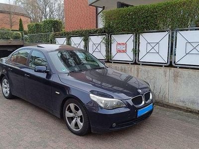 Gebraucht BMW 520 170 PS (125 kW) 2004 Blau Limousine