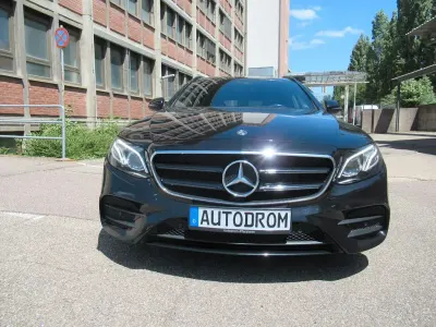 Gebraucht Mercedes E400 AMG 340 PS (250 kW) 2019 Schwarz Limousine