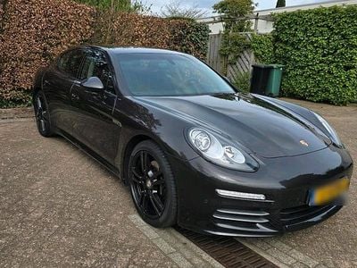 Gebraucht Porsche Panamera 310 PS (228 kW) 2014 Schwarz Kleinwagen