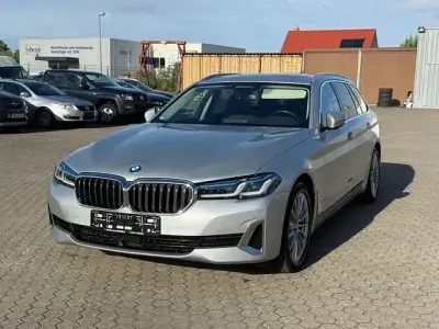 Gebraucht BMW 520 Comfort Edition 190 PS (139 kW) 2020 Silber Kombi