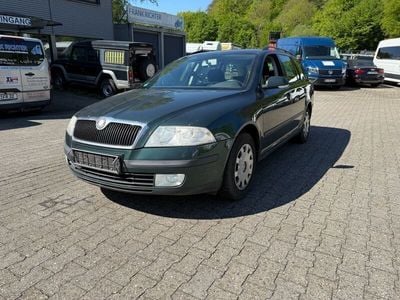 Gebraucht Skoda Octavia Team Edition 105 PS (77 kW) 2008 Grün Kombi