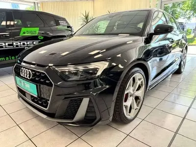 Gebraucht Audi A1 S-Line 200 PS (147 kW) 2019 Mythosschwarz metallic SUV