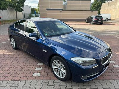 BMW 523