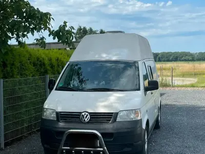 Gebraucht VW Multivan 131 PS (96 kW) 2005 Weiß Van / Kleinbus