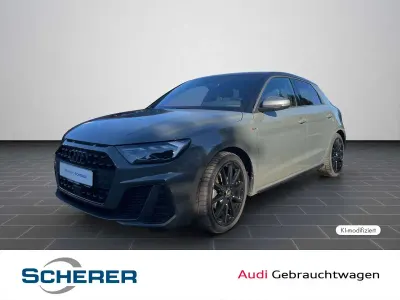 Gebraucht Audi A1 S-Line 150 PS (110 kW) 2023 Chronosgrau metallic/mythossch SUV