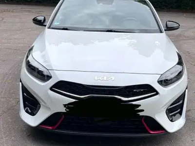 Gebraucht Kia ProCeed GT 204 PS (150 kW) 2023 Weiß Kombi