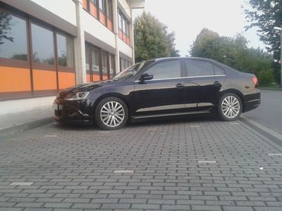 gebraucht VW Jetta 2.0 TDI DSG Highline Highline Sportpaket