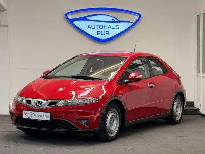 Gebraucht Honda Civic 99 PS (72 kW) 2010 Rot Limousine