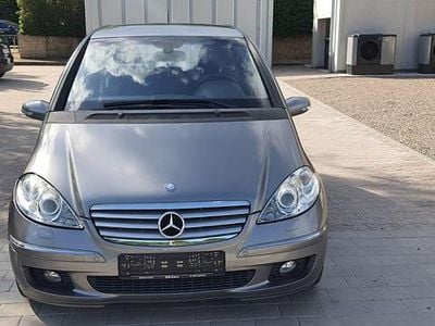Mercedes A200