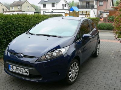 Gebraucht Ford Fiesta 60 PS (44 kW) 2009 Blau Kleinwagen